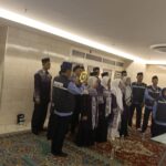 Dua jemaah haji asal Kalsel yang sudah berada di Makkah mengikuti pelantikan sebagai PPPK via daring. Foto-dok. kalsel.kemenag.go.id