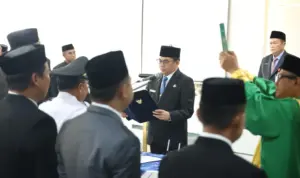 Bupati-Andi-Rudi-Latif-lantik-Pejabat-Pimpinan-Tinggi-Pratama-J
