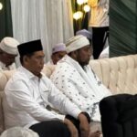 Kepala Biro Kesejahteraan Rakyat Setdaprov Kalsel, Fahrurazi (kiri). Foto-MC Kalsel