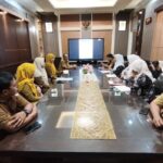 Diskominfo Provinsi Kalimantan Selatan menerima kunjungan Diskominfo Kabupaten Barito Kuala (Batola). Foto-dok. MC Kalsel